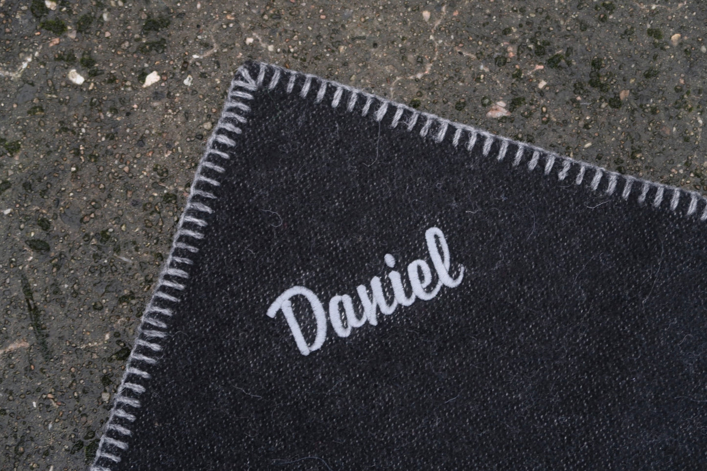 Sitteunderlag i 100% lamull fra Spinnerigården