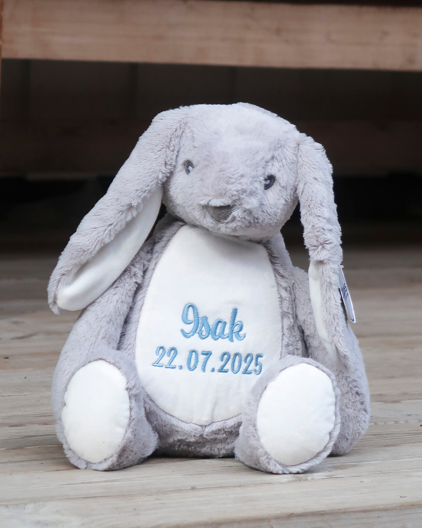 Stor bamse med navn og fødselsdata - Kanin