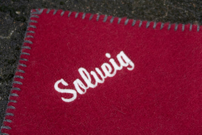 Sitteunderlag i 100% lamull fra Spinnerigården