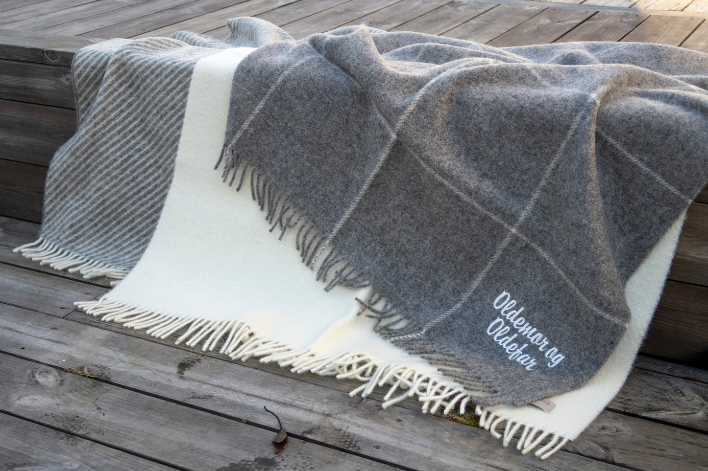 Personlige ullpledd fra Spinnerigården